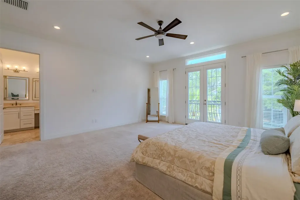 3224 W Empedrado Street Tampa FL 33629