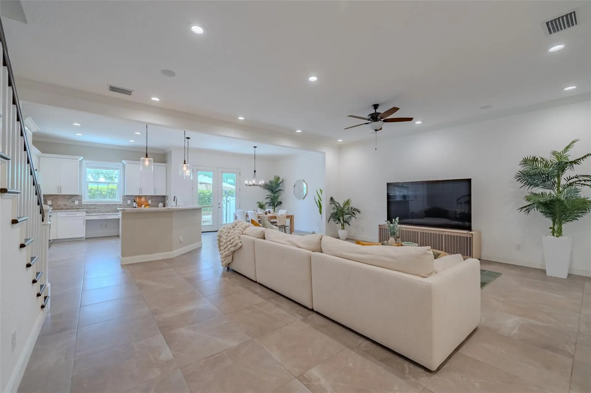 3224 W Empedrado Street Tampa FL 33629