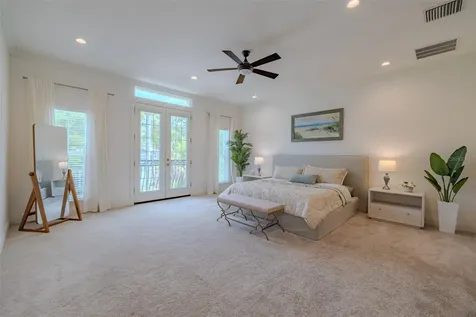 3224 W Empedrado Street Tampa FL 33629