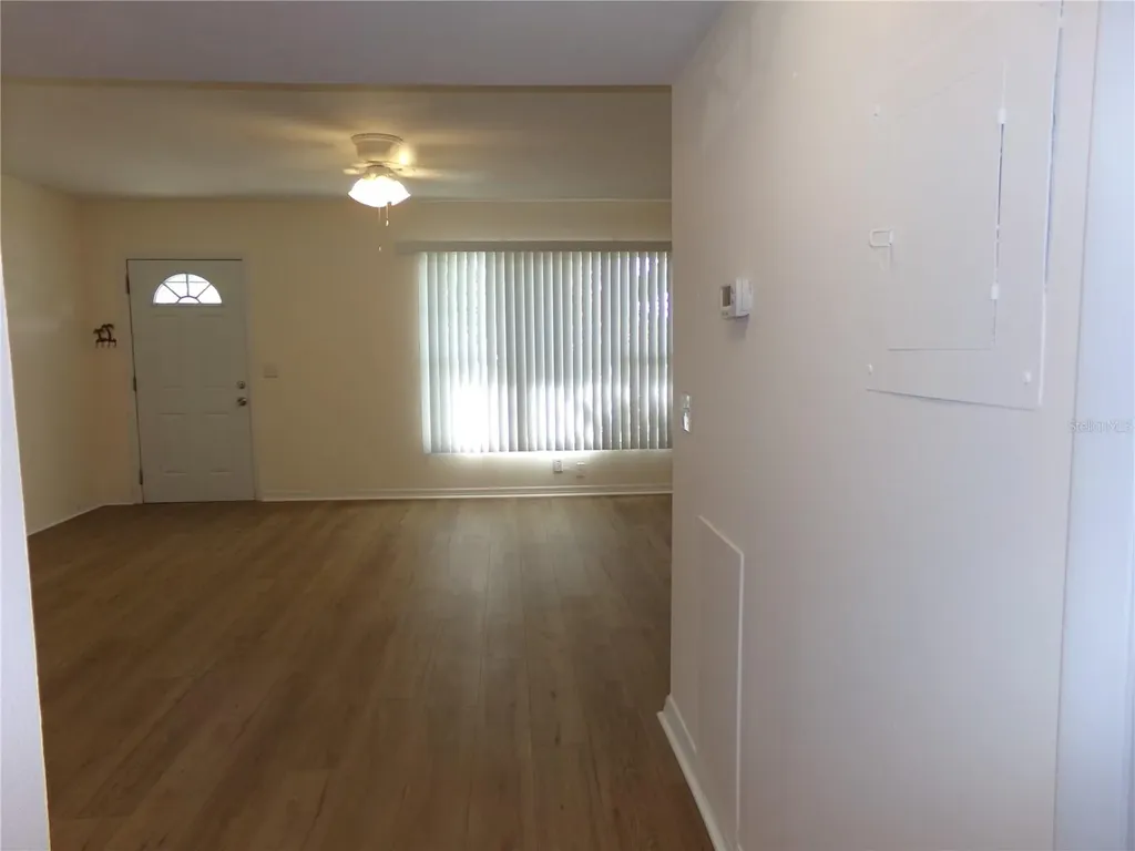 2042 Australia Way W Clearwater FL 33763