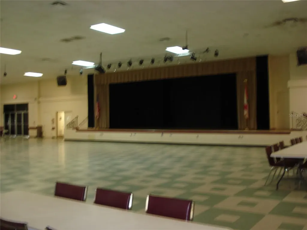 2042 Australia Way W Clearwater FL 33763