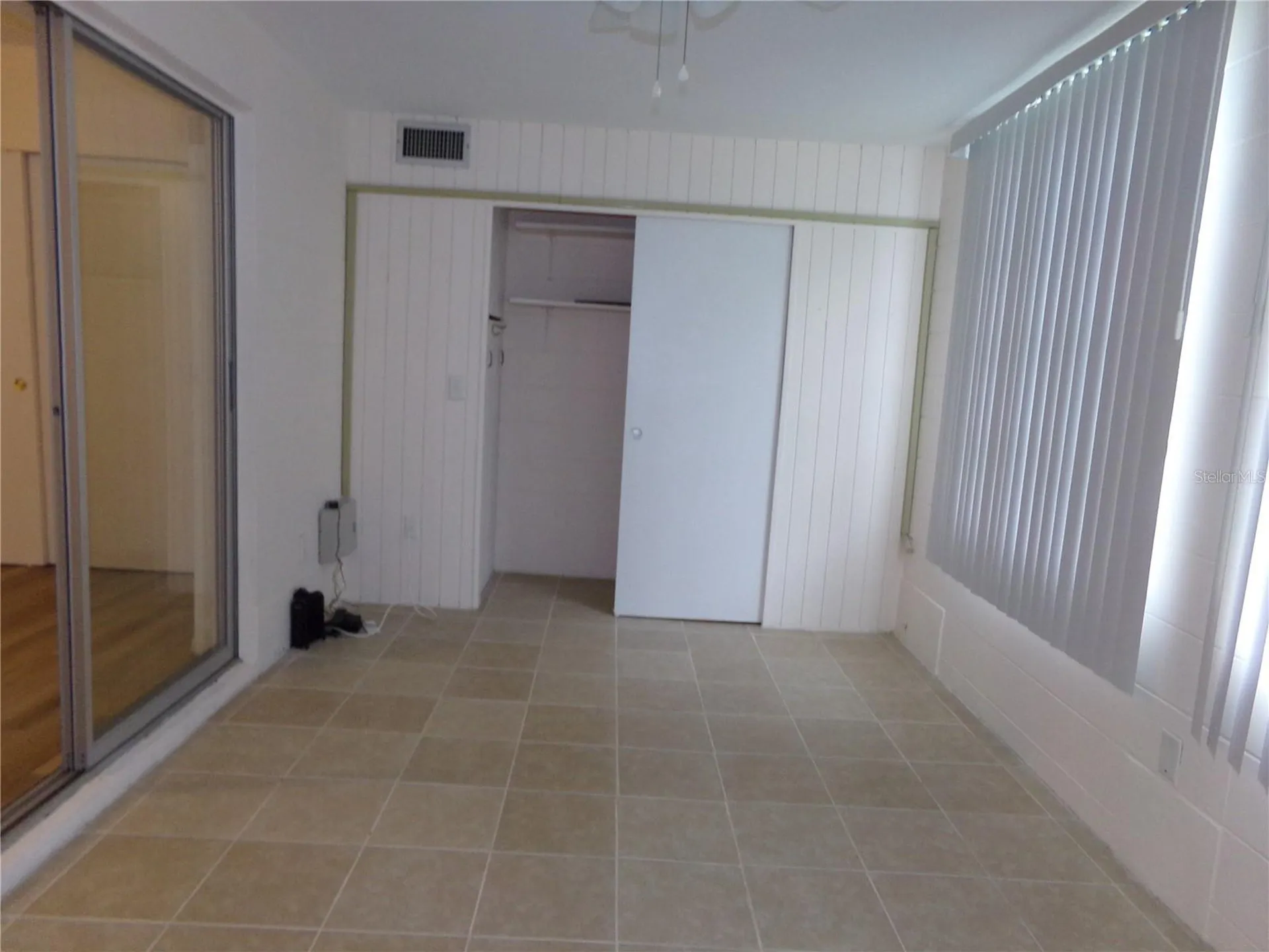 2042 Australia Way W Clearwater FL 33763