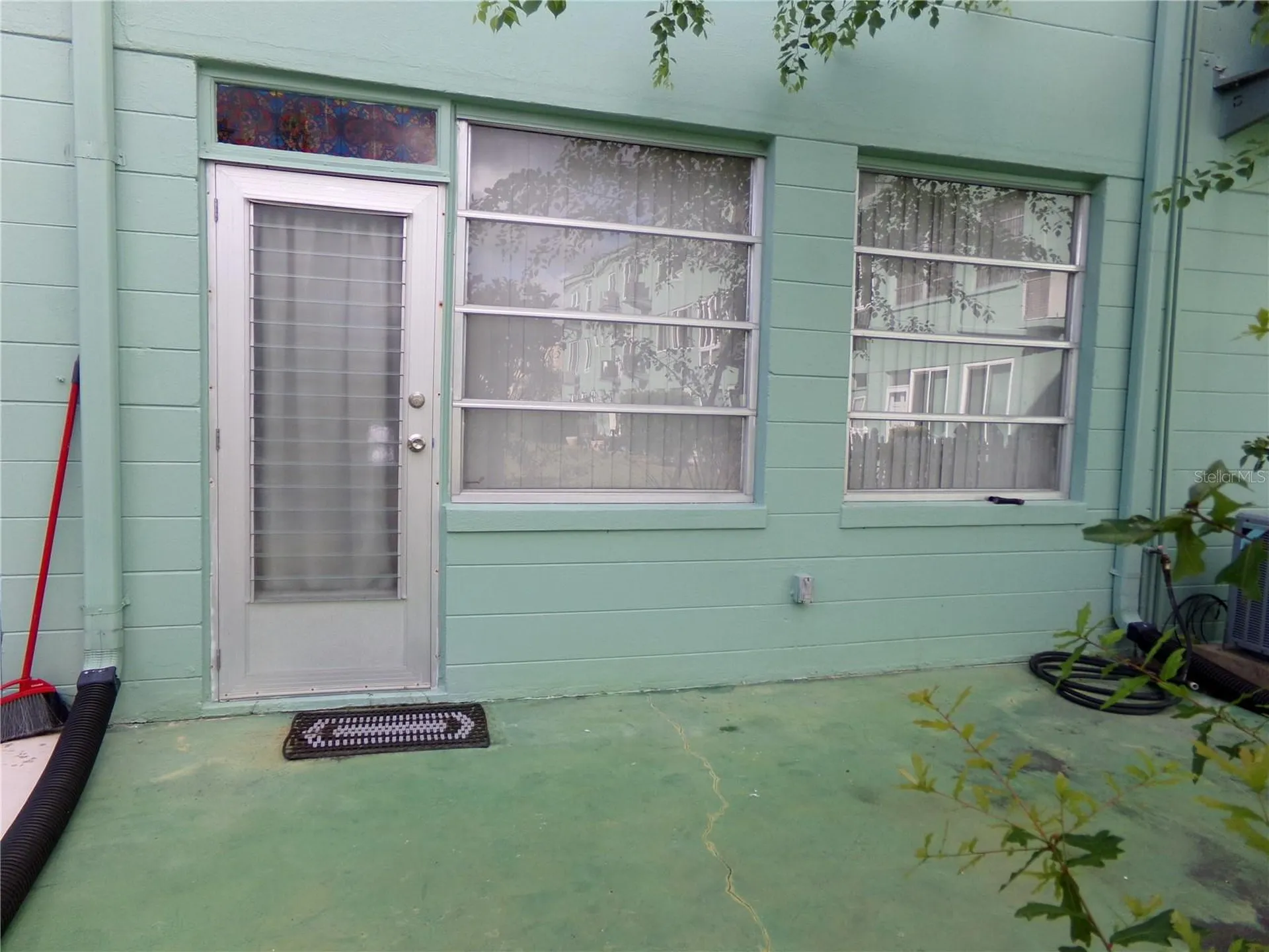 2042 Australia Way W Clearwater FL 33763