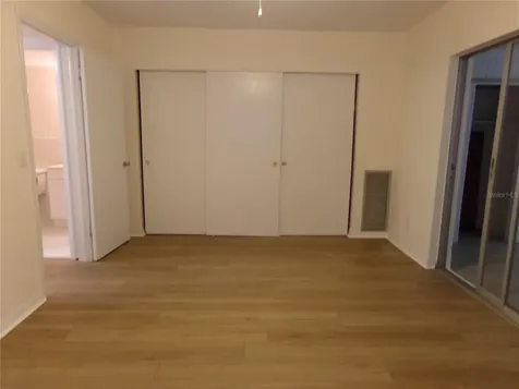 2042 Australia Way W Clearwater FL 33763
