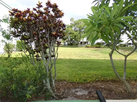 2042 Australia Way W Clearwater FL 33763