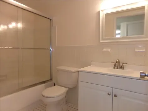 2042 Australia Way W Clearwater FL 33763