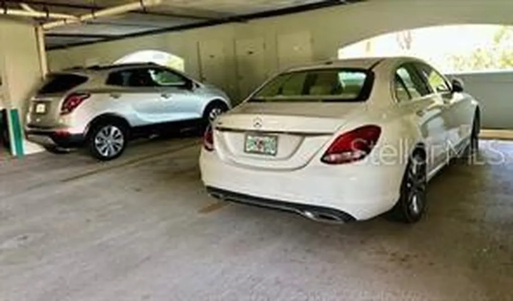 3731 Sarasota Square Boulevard Sarasota FL 34238