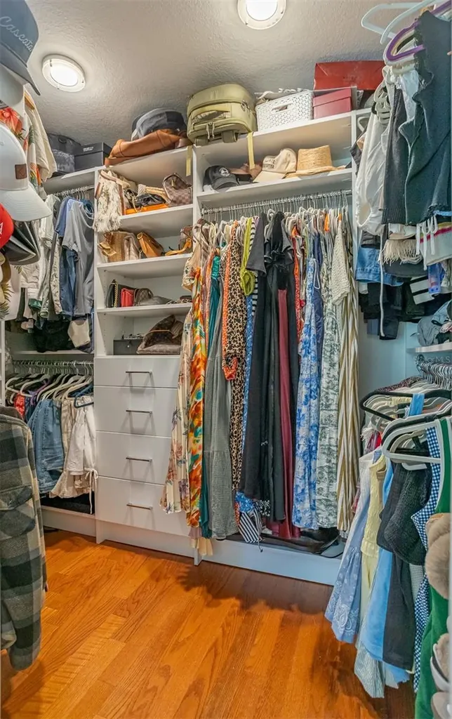 4110 W Mullen Avenue Tampa FL 33609