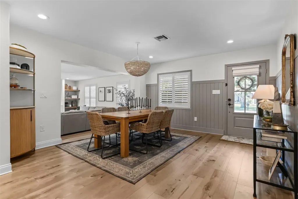 4110 W Mullen Avenue Tampa FL 33609