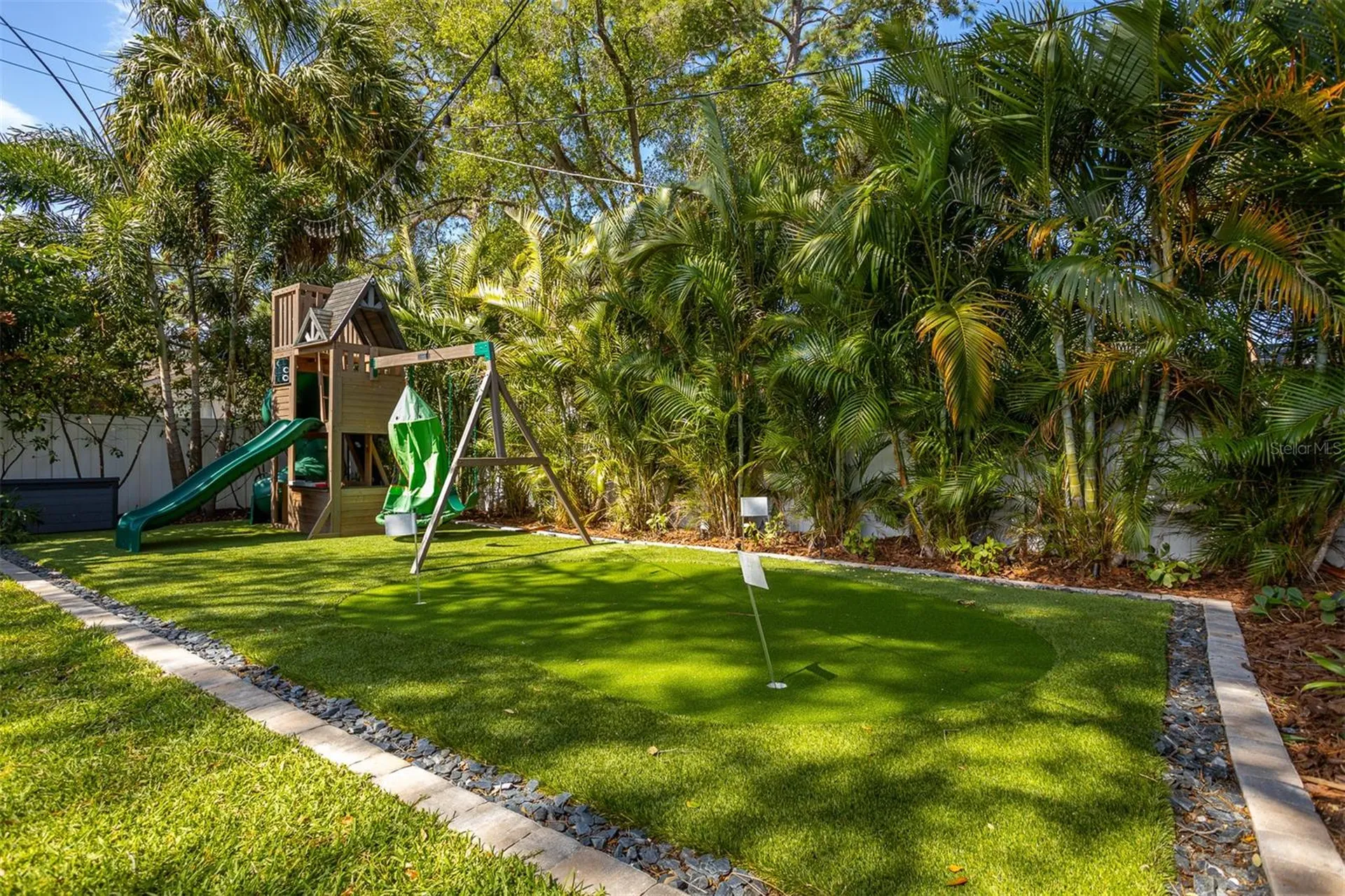 4110 W Mullen Avenue Tampa FL 33609