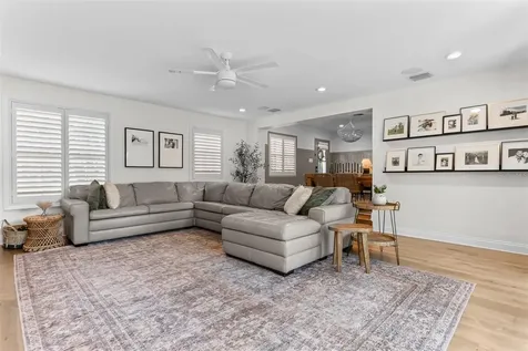 4110 W Mullen Avenue Tampa FL 33609