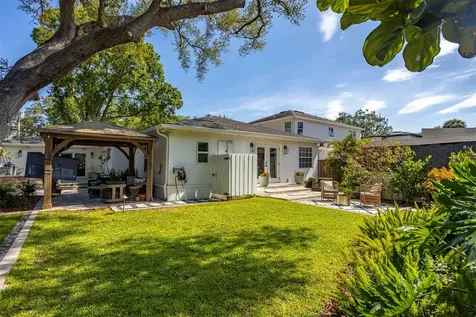 4110 W Mullen Avenue Tampa FL 33609