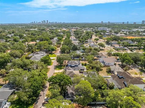 4110 W Mullen Avenue Tampa FL 33609