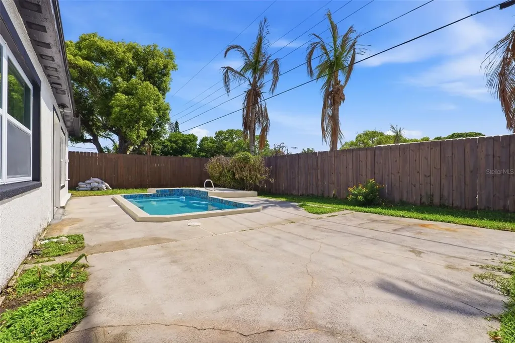 524 Westminster Avenue Melbourne FL 32935