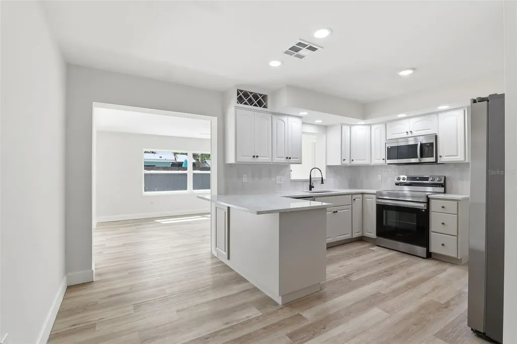 524 Westminster Avenue Melbourne FL 32935