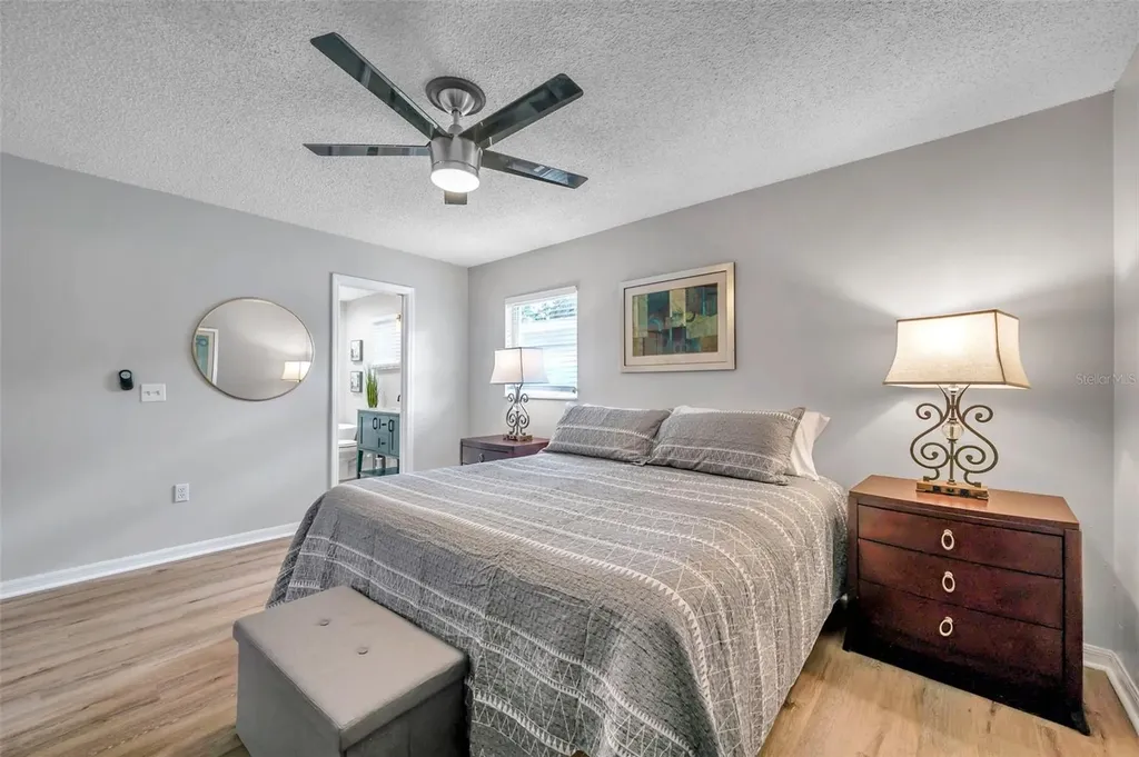 717 Carolina Avenue Tarpon Springs FL 34689