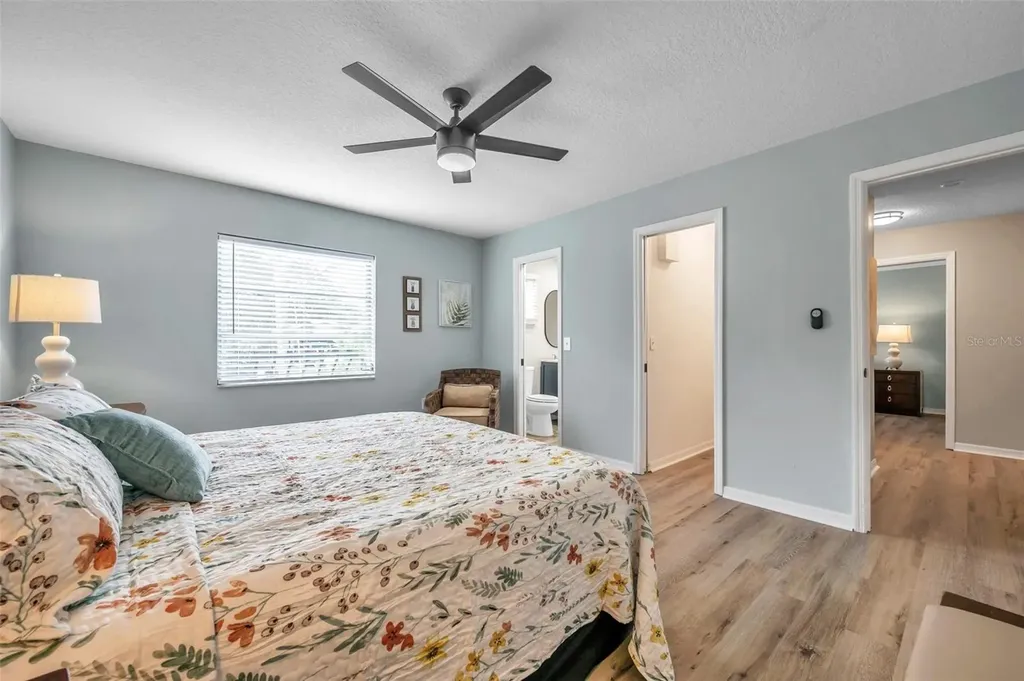 717 Carolina Avenue Tarpon Springs FL 34689