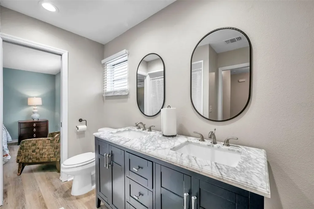 717 Carolina Avenue Tarpon Springs FL 34689