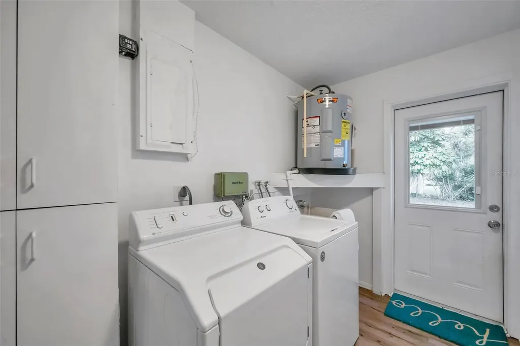 717 Carolina Avenue Tarpon Springs FL 34689