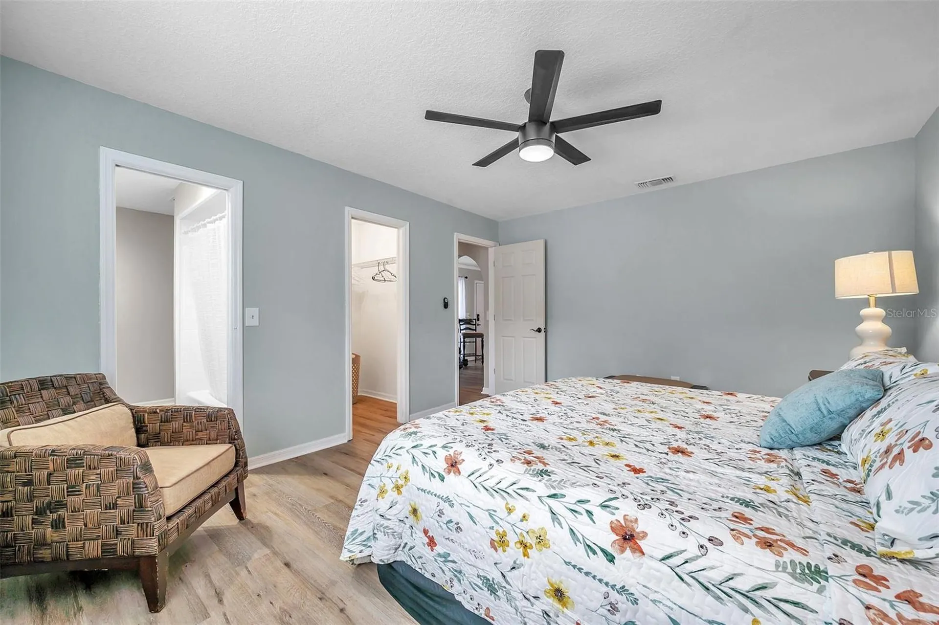 717 Carolina Avenue Tarpon Springs FL 34689