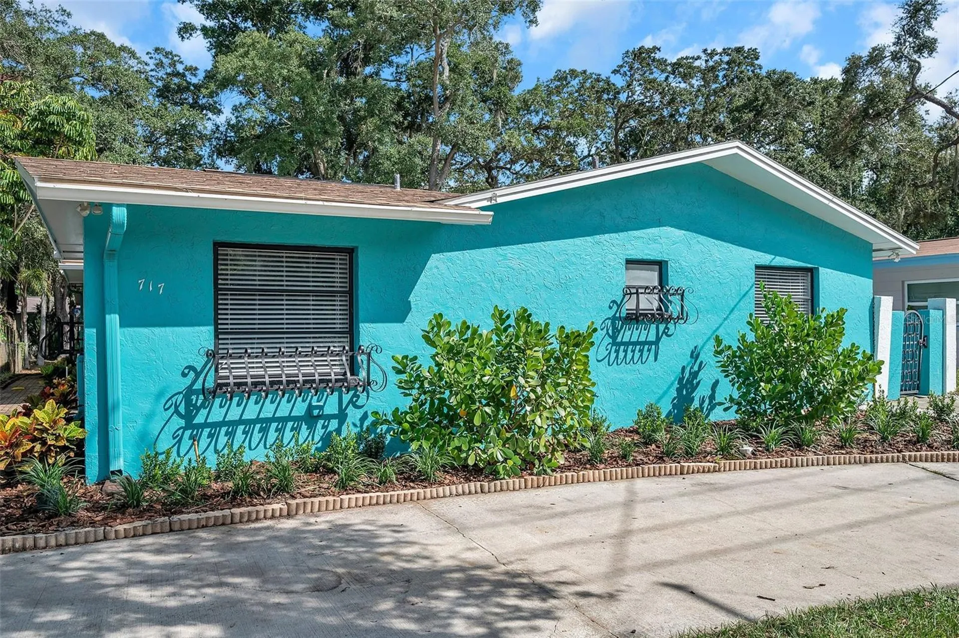 717 Carolina Avenue Tarpon Springs FL 34689