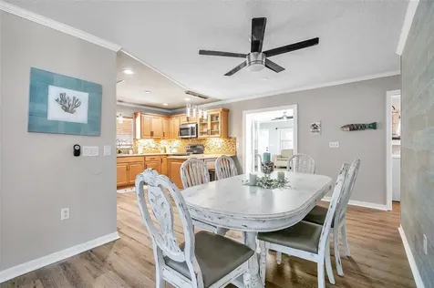 717 Carolina Avenue Tarpon Springs FL 34689