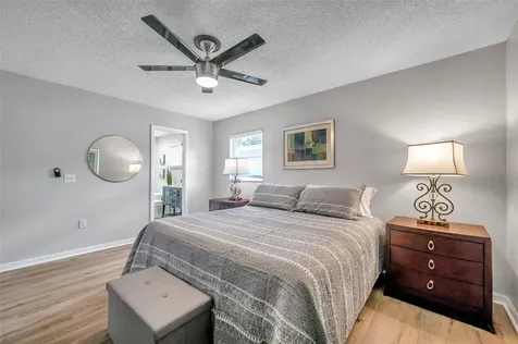 717 Carolina Avenue Tarpon Springs FL 34689