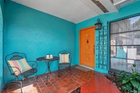 717 Carolina Avenue Tarpon Springs FL 34689