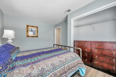 717 Carolina Avenue Tarpon Springs FL 34689