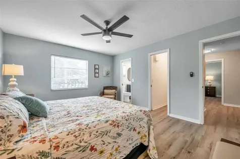 717 Carolina Avenue Tarpon Springs FL 34689