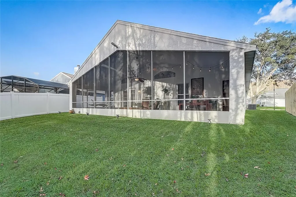 13501 Fordwell Drive Orlando FL 32828