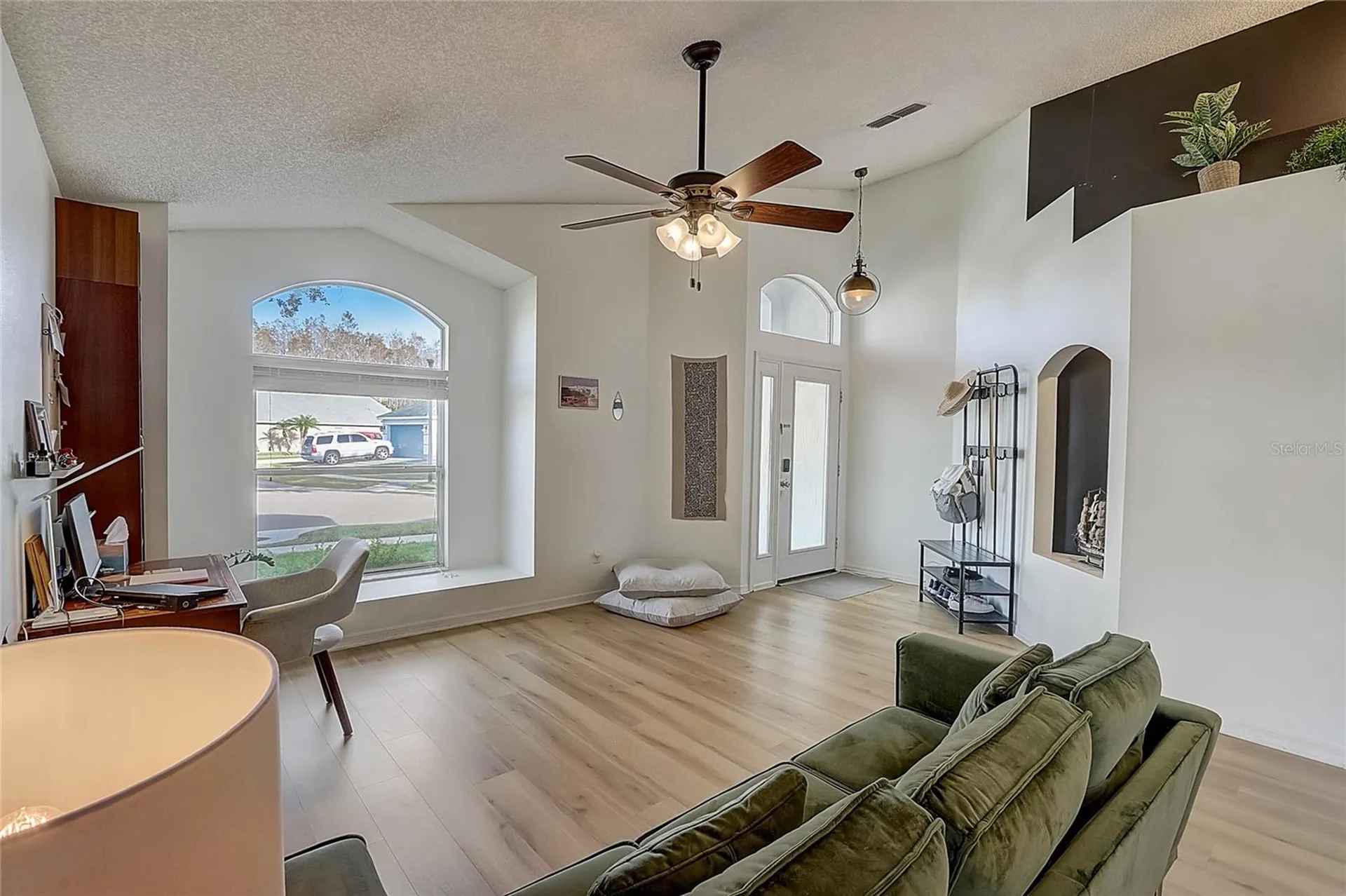 13501 Fordwell Drive Orlando FL 32828