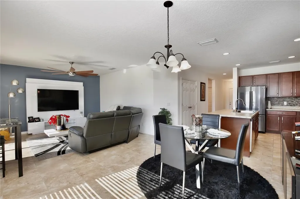 4723 Marcos Circle Kissimmee FL 34758