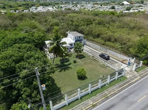 Carretera 121, Km. 14.05 Bo Susua Baja, Sector La Tumba Yauco PR 00698