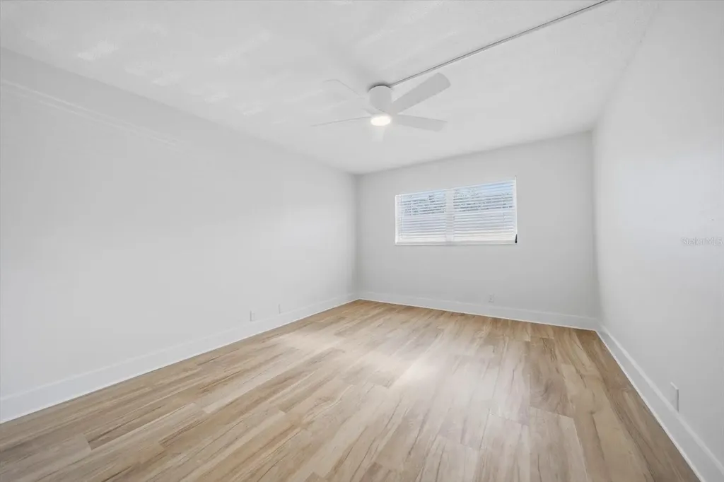 1868 Shore South Pasadena FL 33707