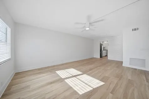 1868 Shore South Pasadena FL 33707