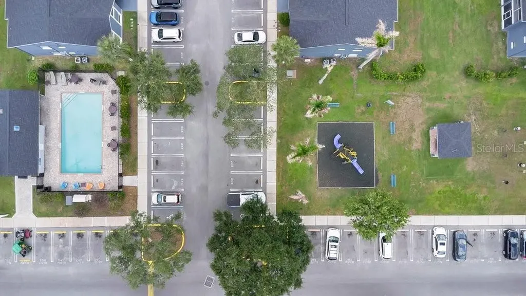 4227 Pershing Pointe Place Orlando FL 32822