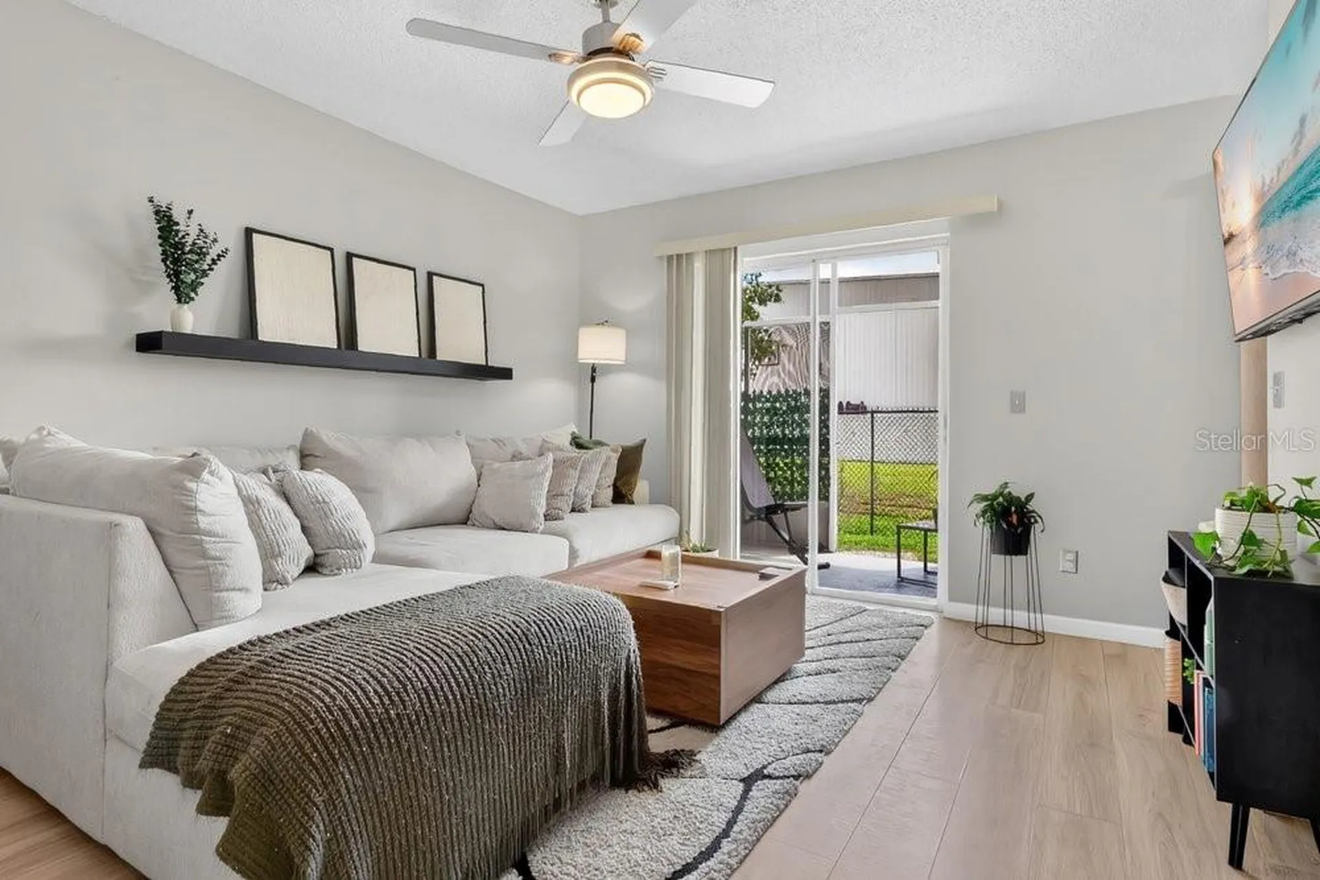 4227 Pershing Pointe Place Orlando FL 32822