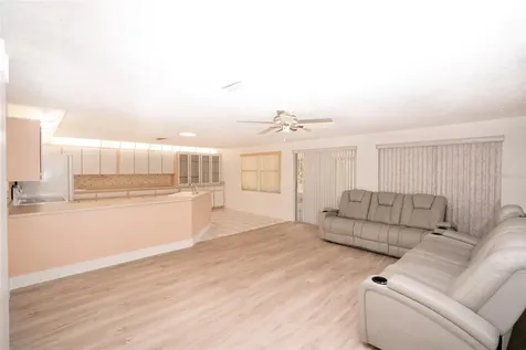 7003 Fountain Avenue Tampa FL 33634