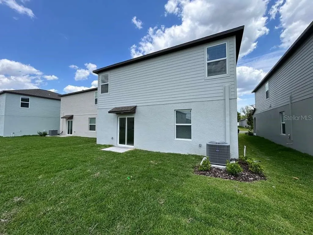 1140 Hour Glass Road Lakeland FL 33801