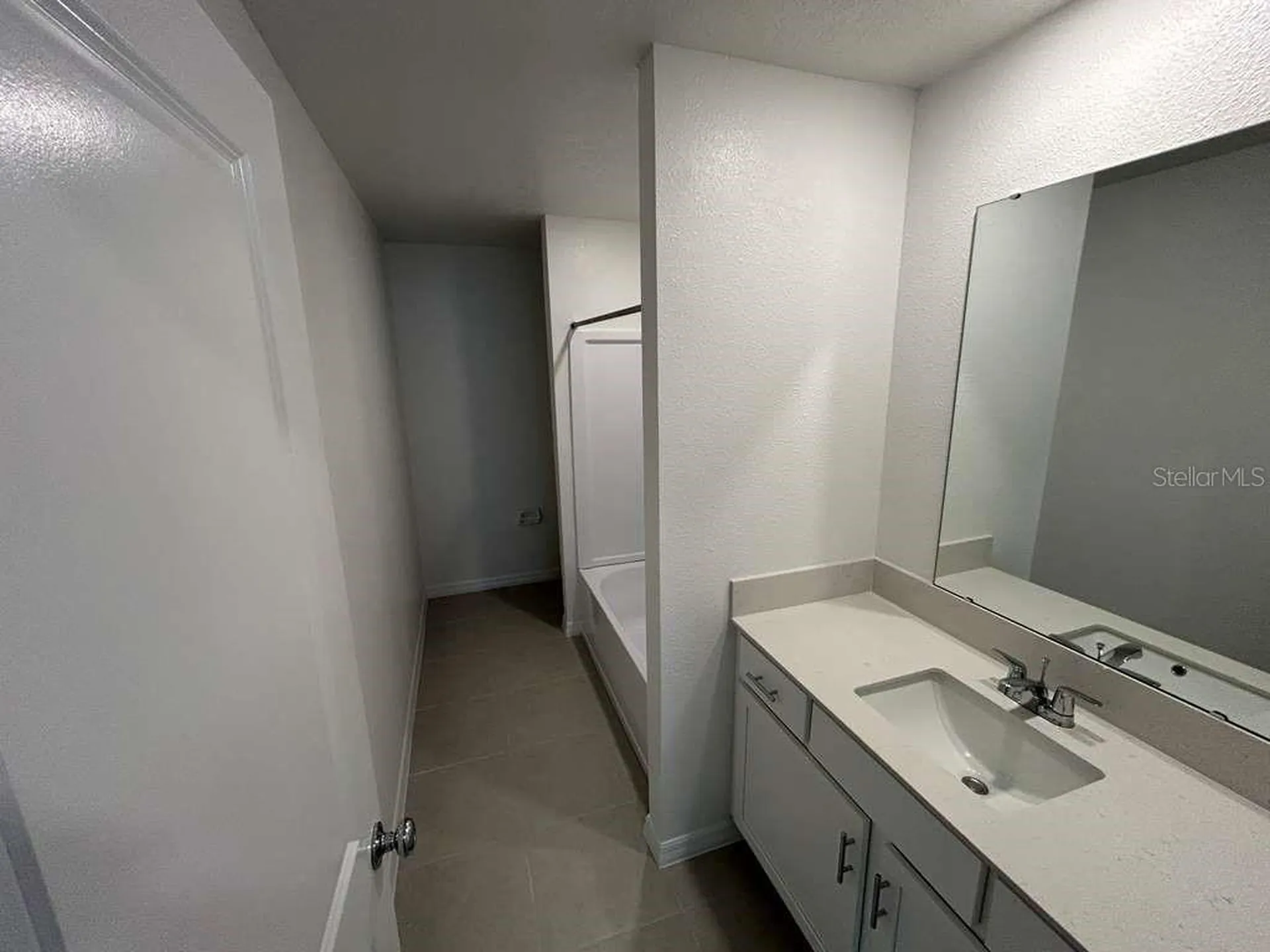 1140 Hour Glass Road Lakeland FL 33801