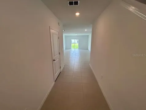1140 Hour Glass Road Lakeland FL 33801