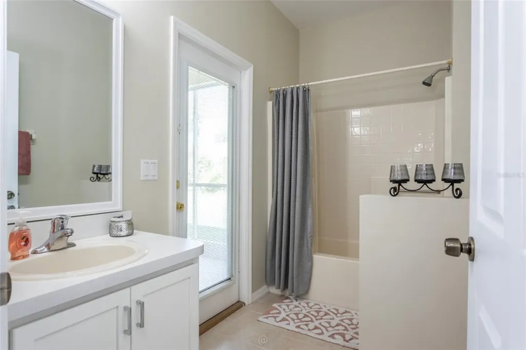 4 White Hurst Lane Palm Coast FL 32164