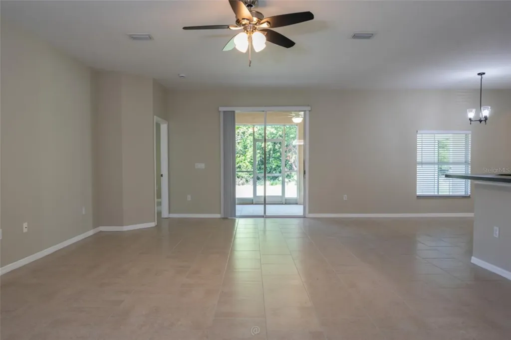 4 White Hurst Lane Palm Coast FL 32164