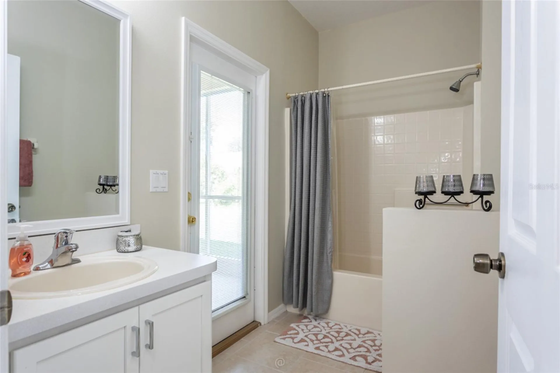 4 White Hurst Lane Palm Coast FL 32164