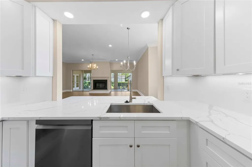 4424 Highland Park Sarasota FL 34235