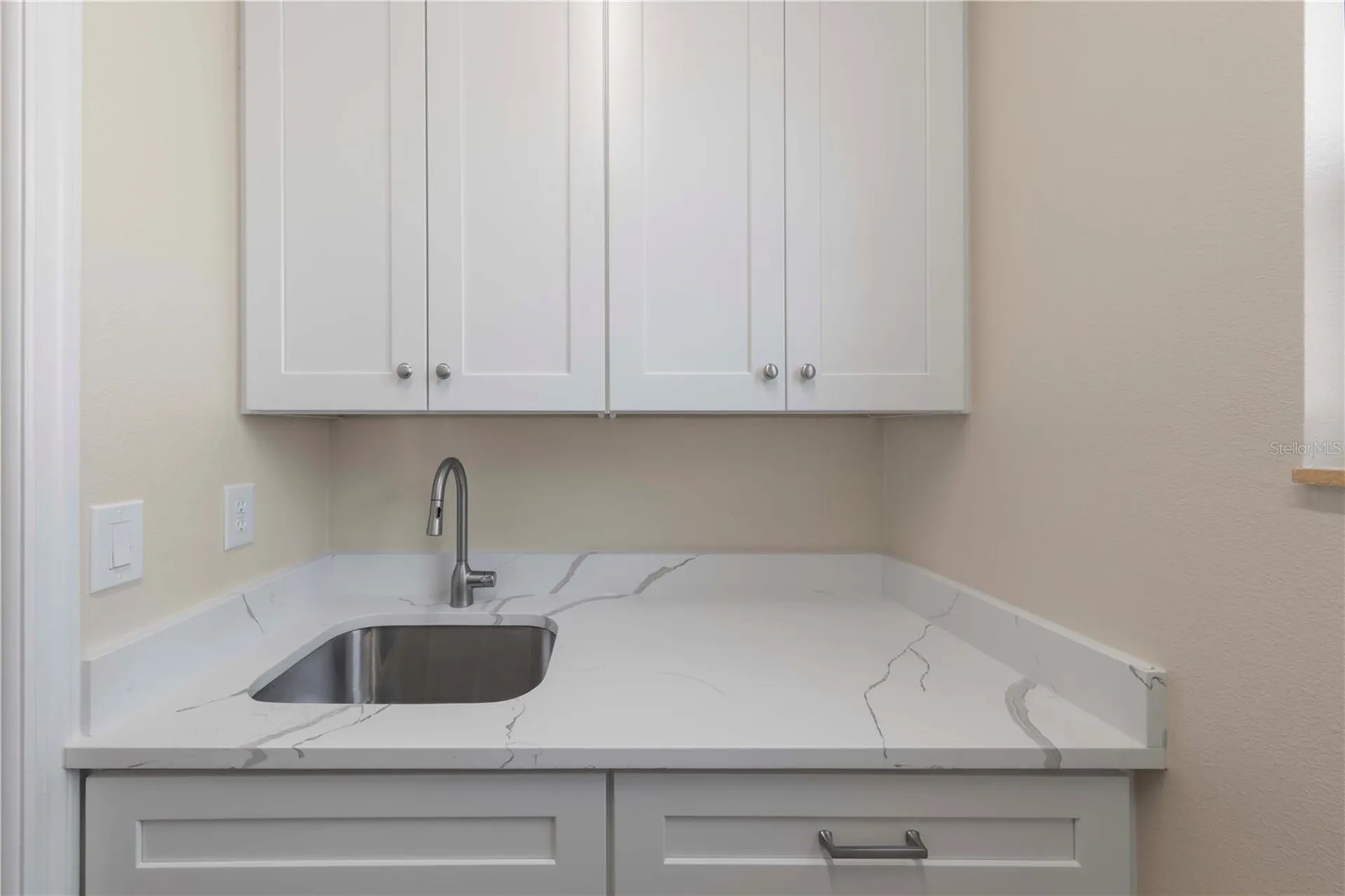 4424 Highland Park Sarasota FL 34235