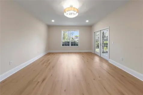4424 Highland Park Sarasota FL 34235