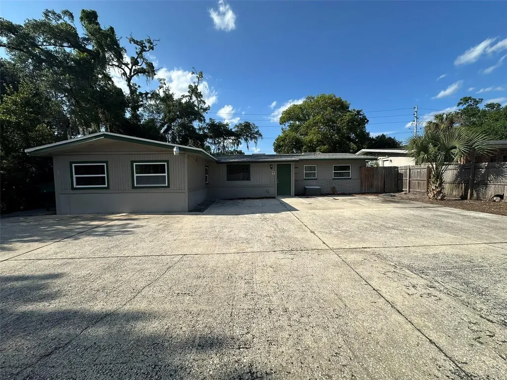 2324 Lee Road Winter Park FL 32789