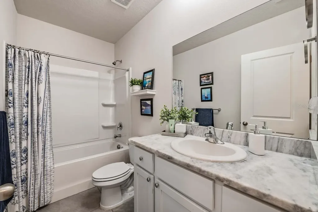 11913 Hamilton Avenue Largo FL 33774